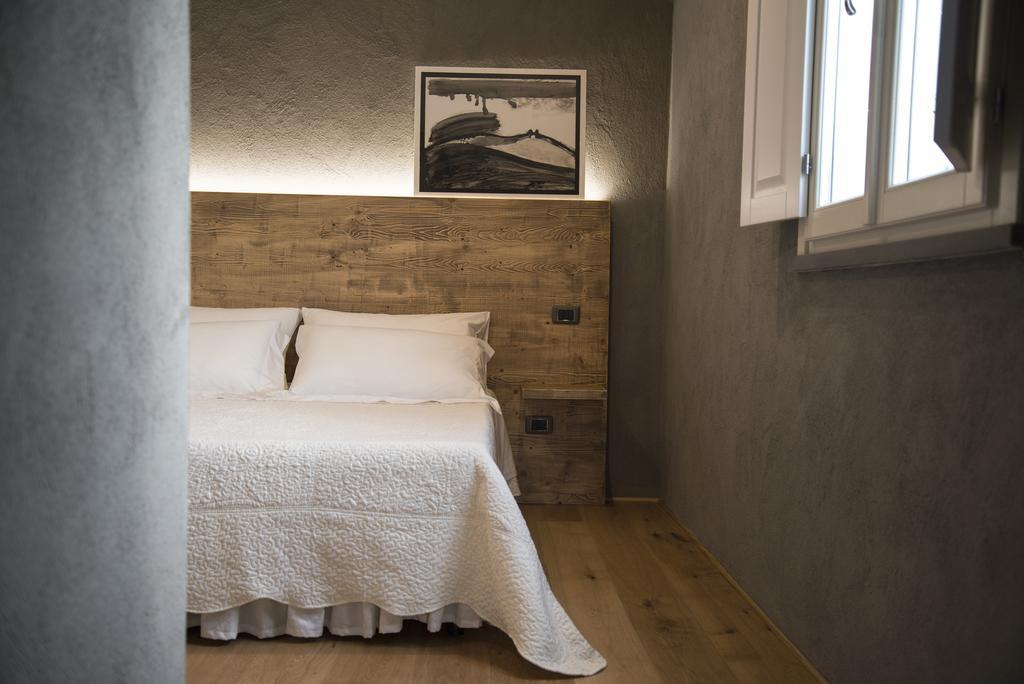 Il Giardino Di Ortensia B&B Bientina ห้อง รูปภาพ
